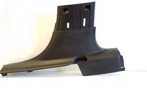 (B) pillar trim (bottom)