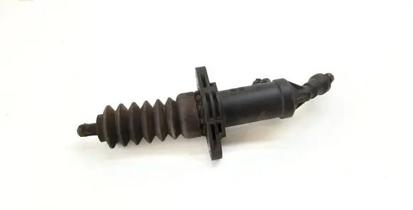 BMW 3 F30 F35 F31 Clutch master cylinder 6795711 21526795711