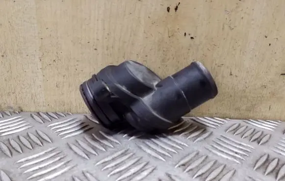 Land Rover Discovery 3 - LR3 Engine coolant pipe/hose 4H2Q8A544AB