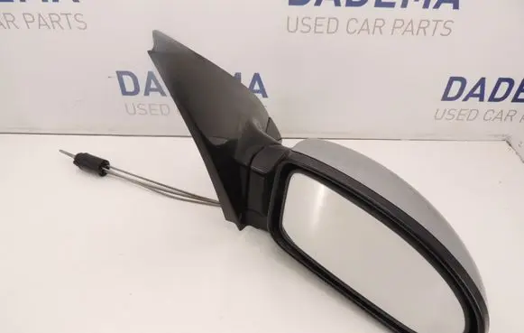 Ford Focus Manual wing mirror D170