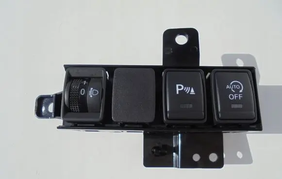 Nissan X-Trail T32 A set of switches 