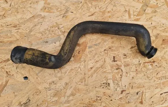 Volvo V70 Air intake hose/pipe 8645260