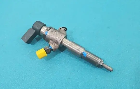 Ford Fiesta Fuel injector 9654551080 IMPRK1511357