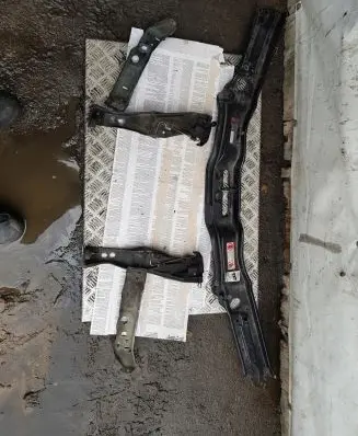 Audi A6 S6 C4 4A Radiator support slam panel