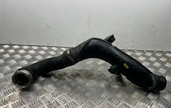 Skoda Superb B6 (3T) Intercooler hose/pipe 1K0145770N 0261230073 038906051D
