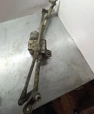 Audi A4 S4 B7 8E 8H Front wiper linkage and motor 8e1955023e