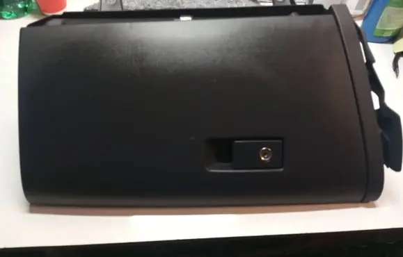 Volvo V60 Glove box 30755651