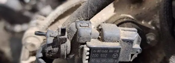 Mercedes-Benz ML W164 Camshaft position sensor a0245457826
