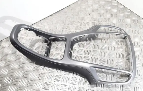 Opel Astra J Dashboard center trim panel 13257562