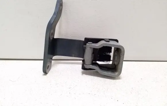 Porsche Cayenne (92A) Tailgate/trunk/boot hinge 7P5827301D