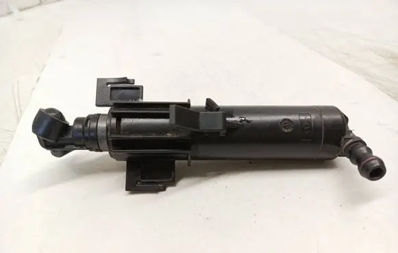 Audi A4 S4 B8 8K Headlight washer spray nozzle 8K0955102B