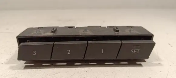 Volkswagen Touareg III Seat control switch 760959769