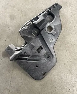 BMW 2 G42 Rear bumper corner part panel trim 8495054