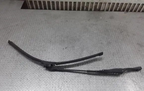Mercedes-Benz E W211 Windshield/front glass wiper blade 