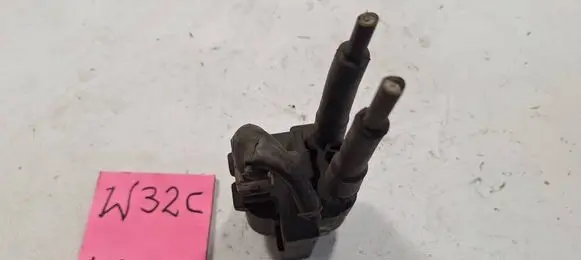 Renault Megane I High voltage ignition coil 7700850999