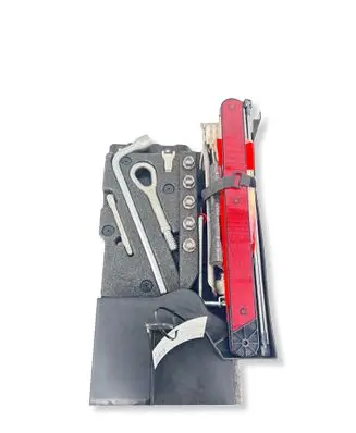 Mercedes-Benz C W203 Tool set 2038900061