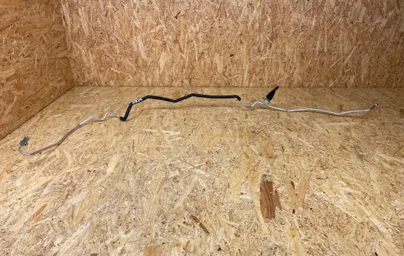 Air conditioning (A/C) pipe/hose