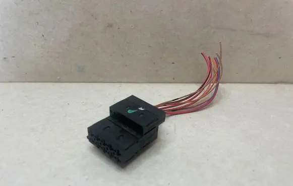 BMW 5 F10 F11 Other wiring loom 9225057 18280310 PA66PFGF13