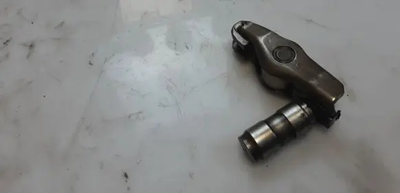 Opel Insignia A Valve rocker arm 