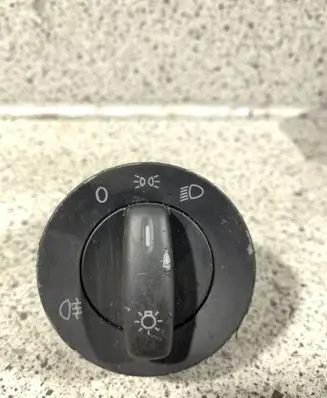 Volkswagen Golf V Light switch 1K0941431B