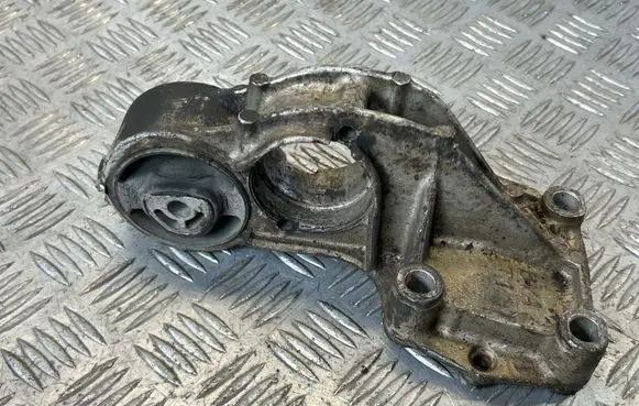 Peugeot 307 Engine mount bracket 9640296180