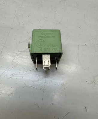 BMW 3 E46 Other relay 8373700 6136