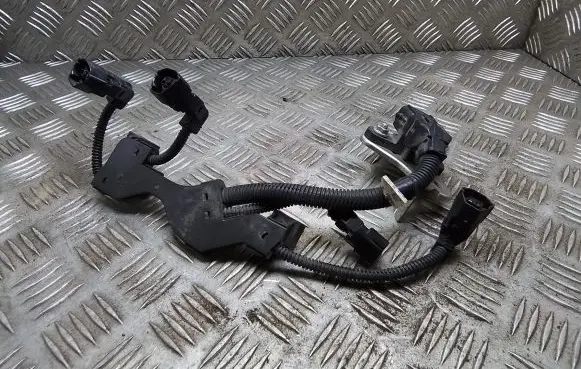 Lexus ES 250 - 300 - 330 Fuel injector wires 8212633050B 8212633050