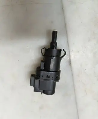 Ford Focus C-MAX Brake pedal sensor switch 3M5T13480AB