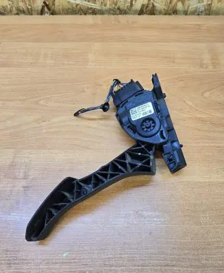Volvo XC60 Accelerator throttle pedal 6G929F836CD 6PV00922002