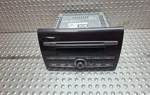 Radio/CD/DVD/GPS head unit