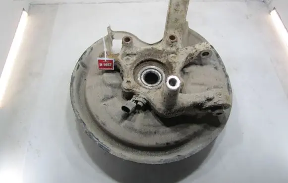 Audi A3 S3 8P Rear wheel hub spindle/knuckle 