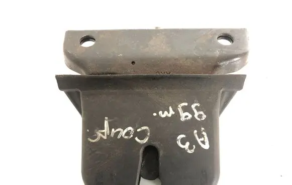 Audi A3 S3 8L Tailgate/trunk/boot lock/catch/latch 051098