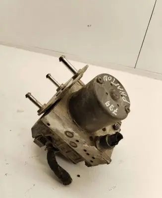 Volkswagen Phaeton ABS Pump 0265950105 30164 483037