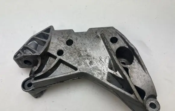 Audi A3 S3 8V Engine mounting bracket 06J199207P
