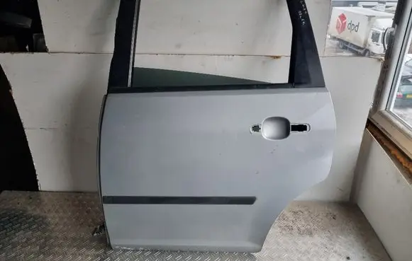 Ford C-MAX I Rear door