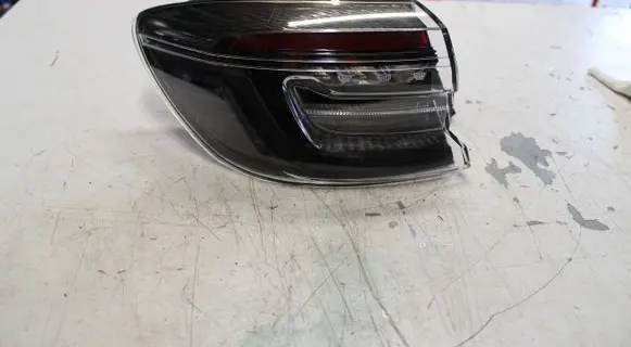 Renault Clio V Rear/tail lights 265554288R