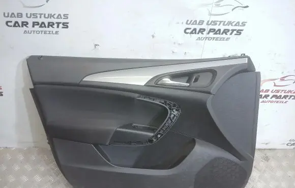 Opel Insignia A Front door card panel trim 22846580