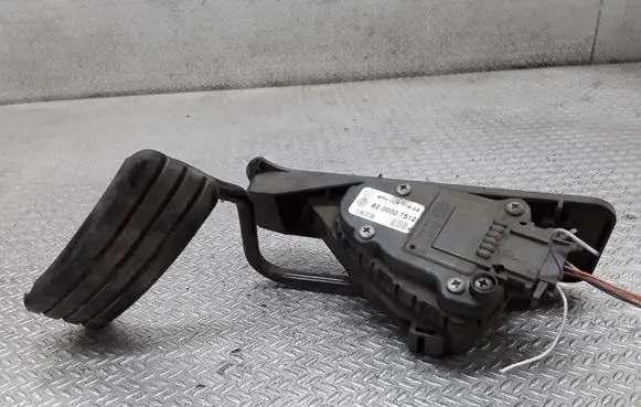Renault Espace - Grand espace IV Accelerator throttle pedal 8200007512