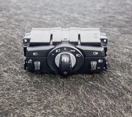 BMW 5 E60 E61 Light switch 6988555