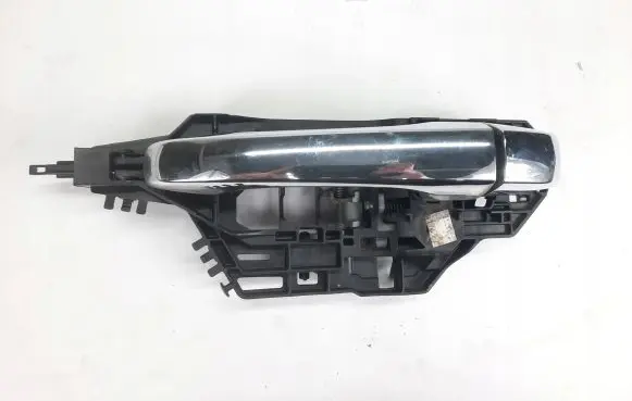 Rear door exterior handle
