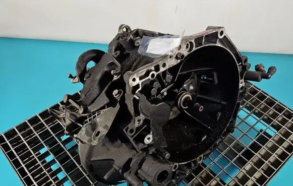 Peugeot Partner Manual 5 speed gearbox 20DP47 IMPRK1583522
