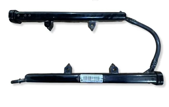 Chrysler Pacifica Fuel injector supply line/pipe 05281429AA 0280151353 5300255569