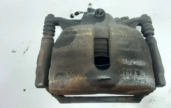 Skoda Superb B8 (3V) Front brake caliper