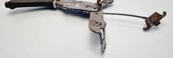 Volvo V70 Handbrake/parking brake lever assembly 9485201