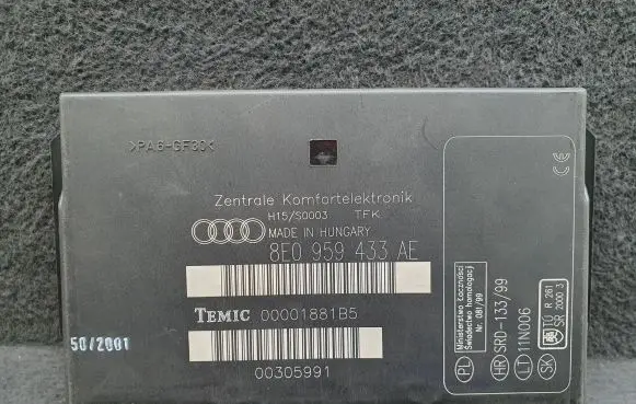 Audi A4 S4 B6 8E 8H Comfort/convenience module 8E0959433AE