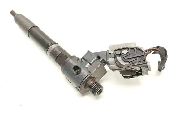 Volvo V60 Fuel injector 31336878 VEA132370010CAA VEA13-2370010-CAA