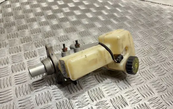 Mercedes-Benz R W251 Master brake cylinder A2514300202 628210012