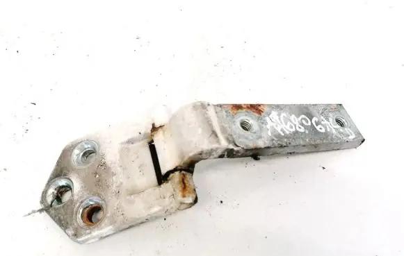 Volkswagen Caddy Rear door lower hinge 2K0827152C