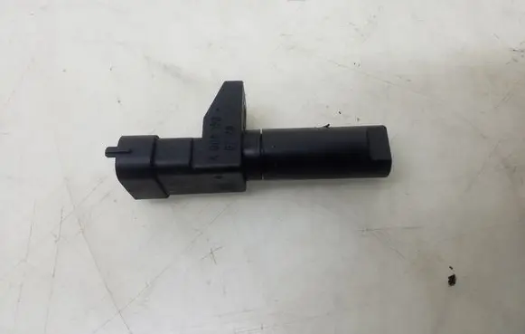 Mercedes-Benz ML W164 Crankshaft position sensor A0041538728