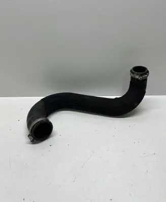 Audi A4 S4 B9 8W Intercooler hose/pipe 8W0145738F